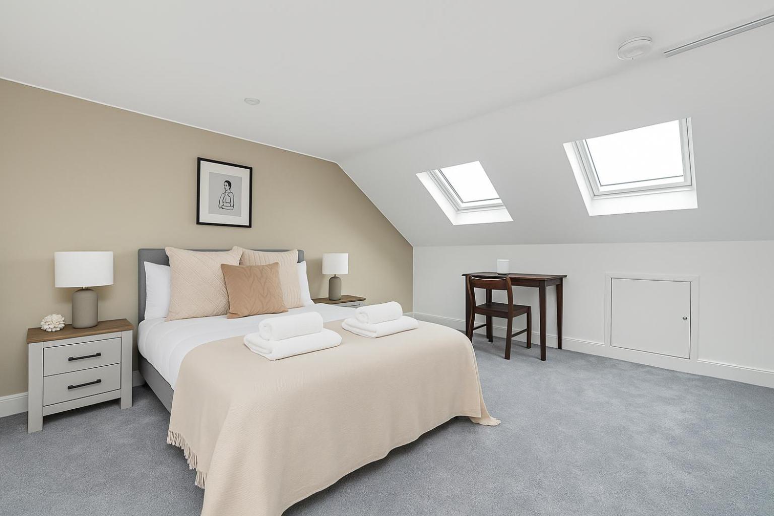 Bright Private Rooms - Peaceful Morden Location London Exteriör bild
